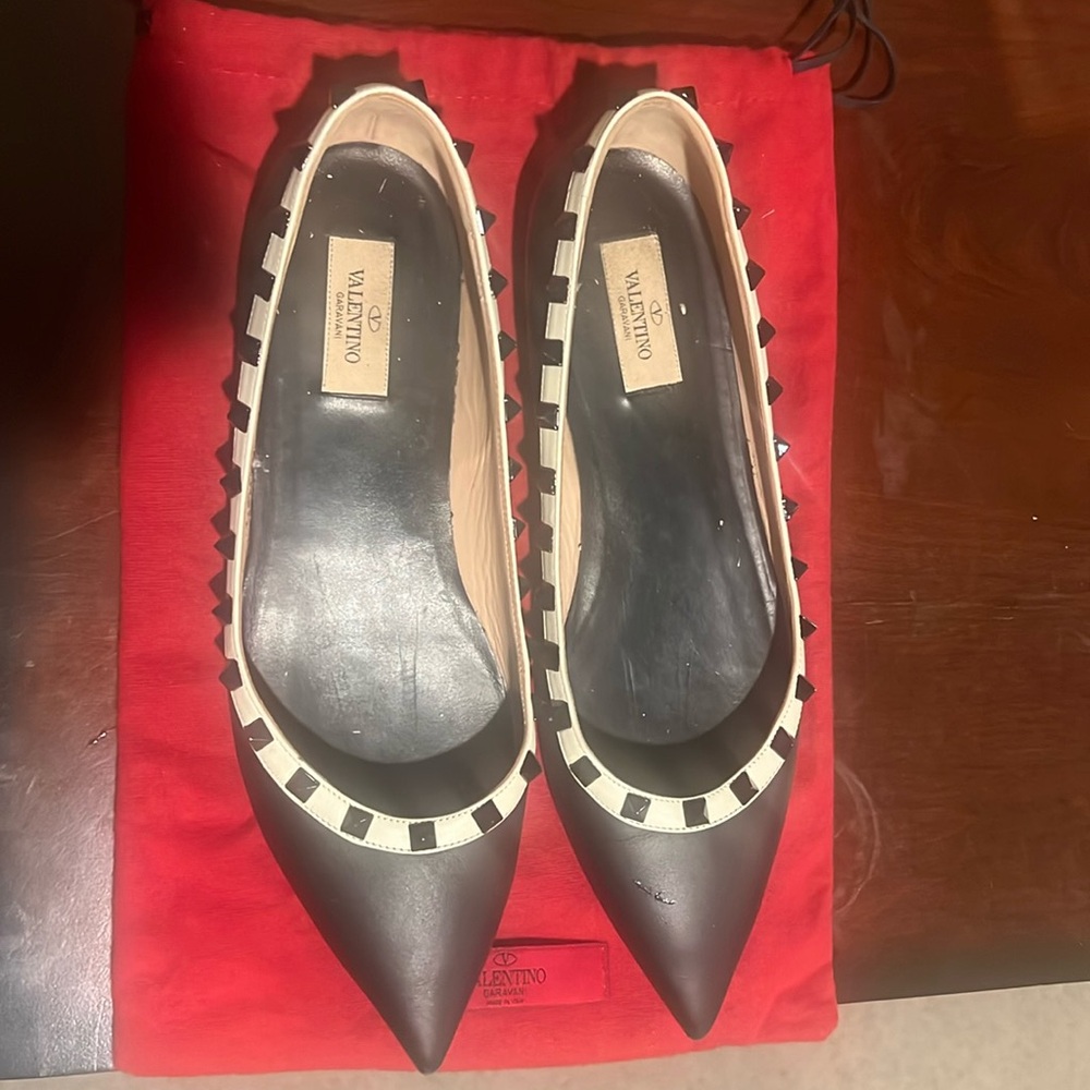 Valentino rock stud flats